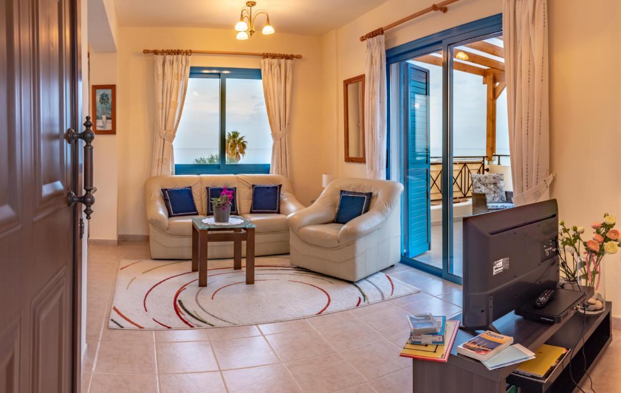 Penthouse Direkt Am Meer Polis Exterior foto